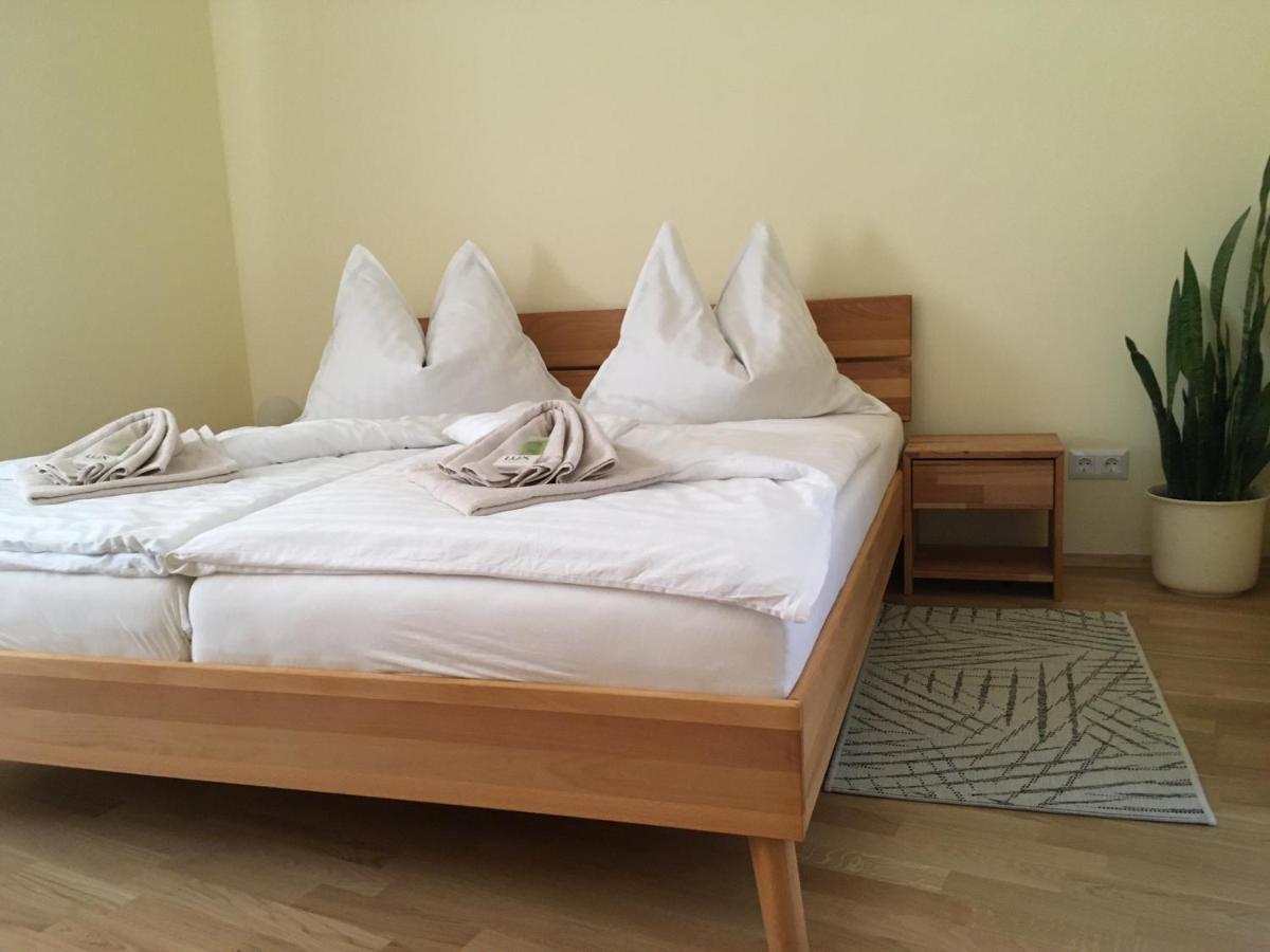 Lindenhof Ybbs Bed and Breakfast Ybbs an der Donau Eksteriør billede